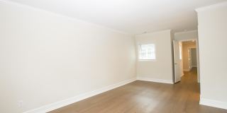 131 Racquet Lane Gallery 47