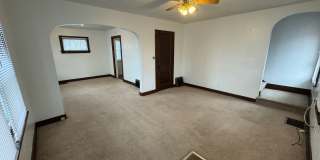 Rock Island Large 2 Bedroom Townhome Gallery 5