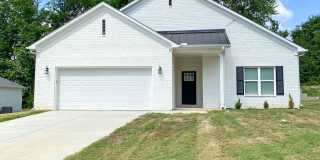 4 bedroom, 2 bath in Brighton TN near Brighton Middle School Gallery 1