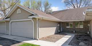 8327 Victoria Dr Gallery 1