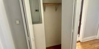 5608 Kenmore Gallery 5