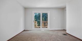 Spacious 3 Bed, 2 Bath in Newark - Move-In Ready Gallery 14