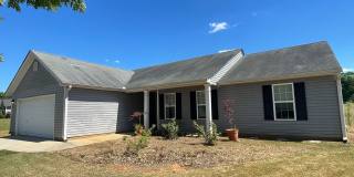 3-bedroom, 2-bath home in Oglethorpe County is situated on a 1.53 spacious lot with a fenced-in backyard! Gallery 1
