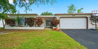 920 NW 92ND AVE PEMBROKE PINES, FL 33024 Gallery 8