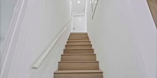 6BD/4BA One Story Single Family House next to UCI Gallery 21