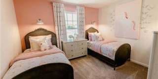 Room in 5 Bedroom Home at Luca Ter SW Gallery 1