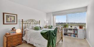 4515 WILLARD AVE #2008S Gallery 13