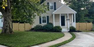 Charming 4BR House in Catonsville Gallery 1