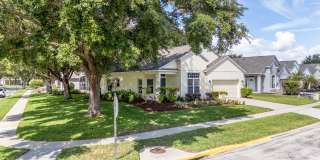 Beautiful 4 Bedroom on Large Corner Lot - LAKE NONA Gallery 5