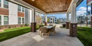 2201 Creekview Gallery 32