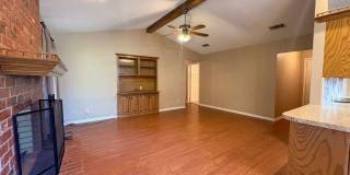 COMING SOON! 3 Bed 2 Bath on 2 Acres in Bullard! Gallery 5