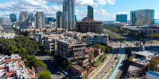 Sophisticated Urban Living in the Heart of San Diego’s Marina District Sophisticated Urban Living in the Heart of San Diego’s Marina District Gallery 1