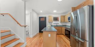 Renovated 3 bed 2.5 bath in Cambridge Gallery 4