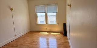 2br - 780ft2 - Prime location! One block to UCB Gallery 16