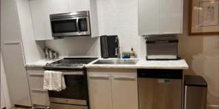 Golden Hill Living: Flexible 2BR Furnished or Unfurnished Options Gallery 1