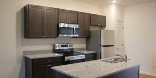 Pent House Suite for Rent Gallery 5
