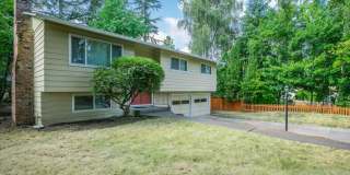 Charming 3 bedroom 3 bathroom house in Tigard! Gallery 3
