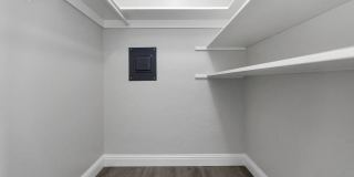 175 21st Avenue Gallery 6