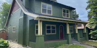 Beautiful 3 Bed/2.5 Bath Home in Downtown Bend - Jefferson Place Gallery 1