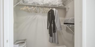 Vista Commons Apartment Homes Gallery 16