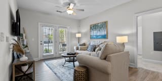 Bradbury Place at Lynndale Gallery 7