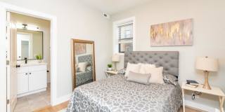 4403 N Seeley Gallery 6