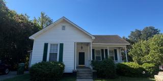 Pre-Leasing Fall 2027: Olympia Home Near USC Gallery 1