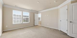 Large Townhome in Wormans Mill! Gallery 31