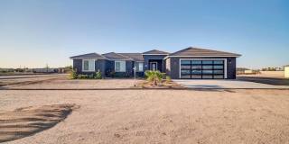 22548 W HUNTINGTON Drive Gallery 1