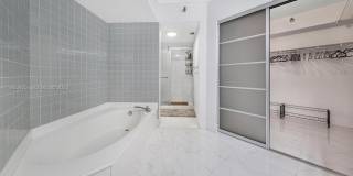 3400 NE 192nd St Gallery 11