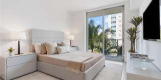 Clara Bay Harbor I Gallery 12