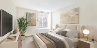 270 West 17th Street Gallery 10