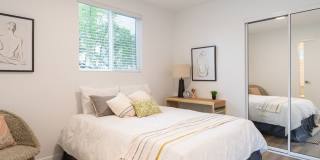 Hollywood Hills, tree lined street, perfect Mid-Century Modern homes Gallery 9