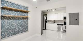 5655 NE 5th Ter Gallery 11