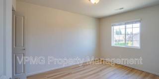 2105 Northeast 118th Place Gallery 26