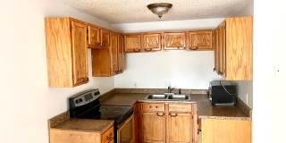 4 Bed / 2 Bath Half Duplex Near Valley Fair Mall — Fenced Yard & Carport 4 Bed / 2 Bath Half Duplex Near Valley Fair Mall — Fenced Yard & Carport Gallery 1