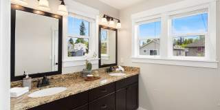 4Bd/2.25Ba Duvall Home Gallery 28