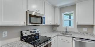 710 Jesse Jewell Parkways SE Gallery 7