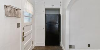 5004 Webster Street - LO Gallery 13