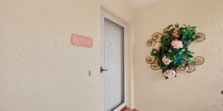 102 Riverside Drive unit: 306 Gallery 11