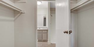 Sundance Village Gallery 68