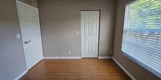 2 Bedroom Condo -Cypress Landing Gallery 8