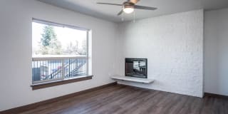 Spruce Park Apartments Gallery 7