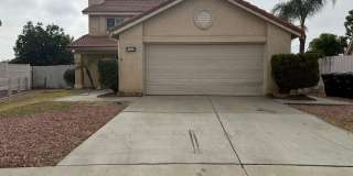 3 Bedrooms 2.5 Bath home in Hemet Gallery 1