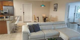 4165 13TH Lane NE Gallery 20