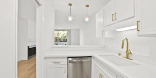 801 2nd Street Gallery 20