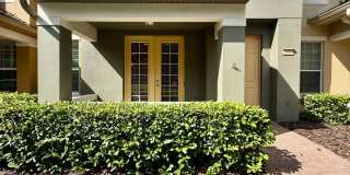 Lake Sawyer - Luxury 3/2.5 Condo Gallery 1