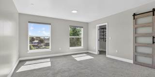 Free Internet + Mountain Views! Come see this charming 3BR Townhome in Denver - Perfect for Roommates or Small Family! Gallery 19