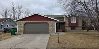 4 bedroom 2 bath home in Bozeman with double attached garage Gallery 1