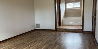 215 Saint Luke Court Gallery 14